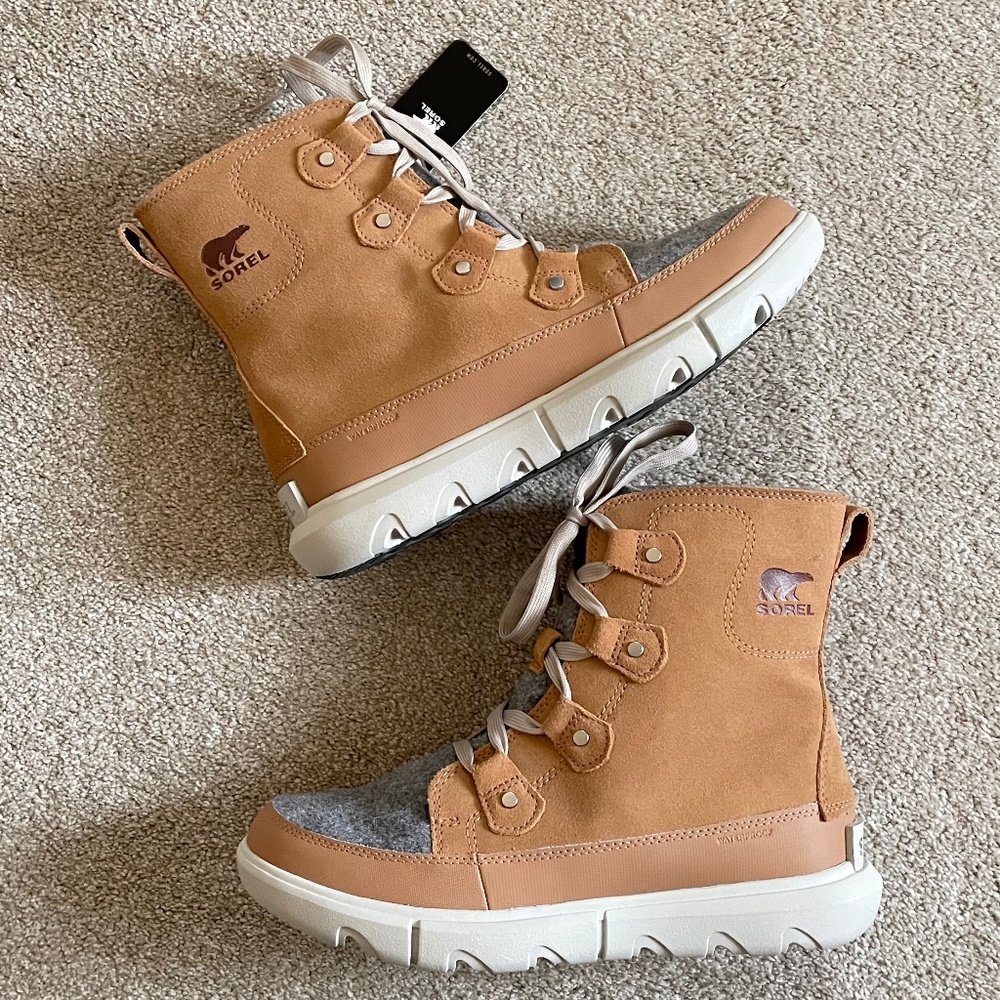Sorel Explorer II Joan NWT 9.5
